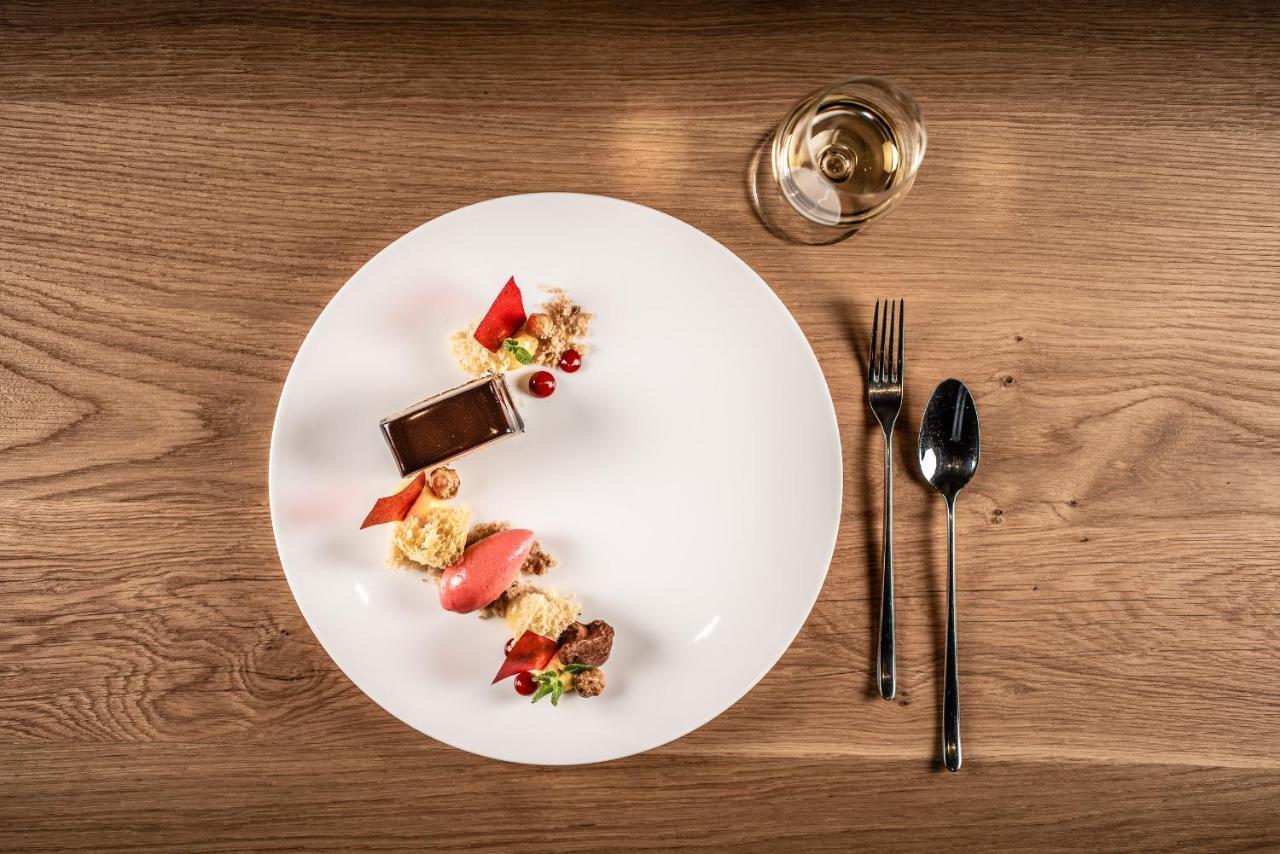My Arbor - Dolomites Hotel Bressanone Bagian luar foto A dessert